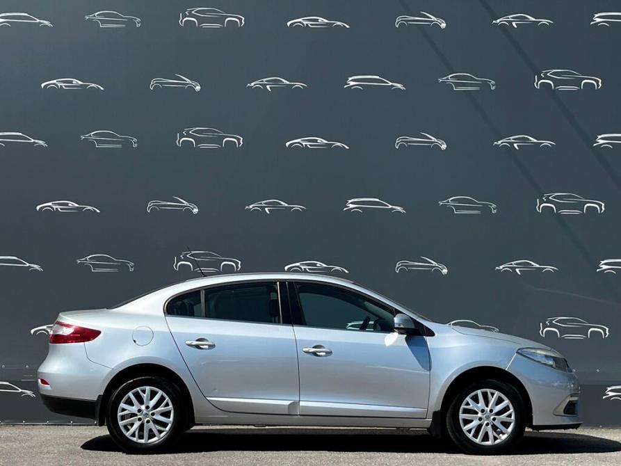Renault Fluence I Рестайлинг Санкт-Петербург  - изображение 11