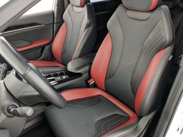 Geely Coolray I Рестайлинг с пробегом 2024 года, цена 2 195 000 рублей, 29600 км, внедорожник, Автокод Объявления