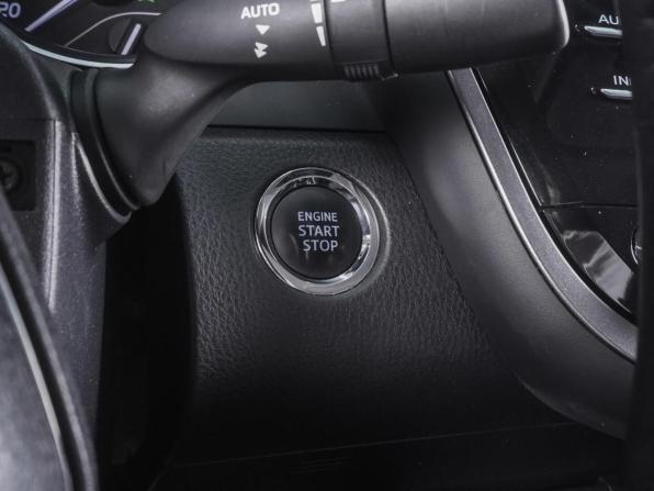 Toyota Camry VIII (XV70) с пробегом 2020 года, цена 2 790 000 рублей, 89380 км, седан, Автокод Объявления