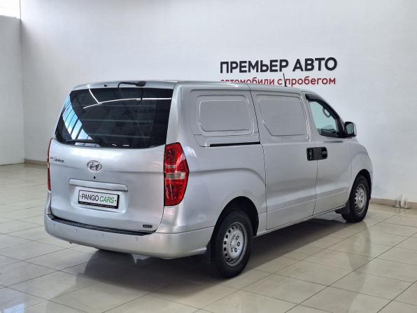 Hyundai Grand Starex I с пробегом 2009 года, цена 790 000 рублей, 157575 км, минивэн, Автокод Объявления