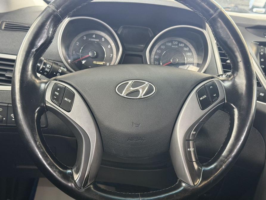 Hyundai Elantra V (MD) Рестайлинг Смоленск  - изображение 11