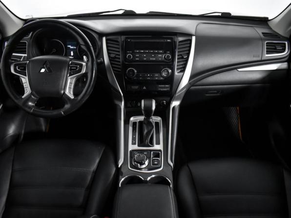Mitsubishi Pajero Sport III с пробегом 2019 года, цена 2 690 000 рублей, 161643 км, внедорожник, Автокод Объявления