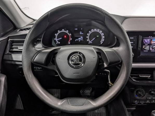 Skoda Rapid II с пробегом 2021 года, цена 1 215 000 рублей, 188568 км, лифтбек, Автокод Объявления