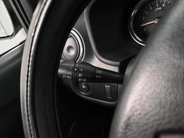 Renault Logan II с пробегом 2016 года, цена 784 000 рублей, 190131 км, седан, Автокод Объявления