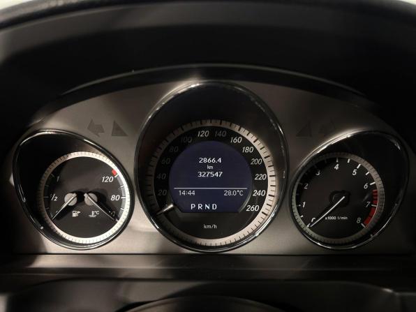 Mercedes-Benz C-Класс III (W204) с пробегом 2010 года, цена 885 000 рублей, 327544 км, седан, Автокод Объявления