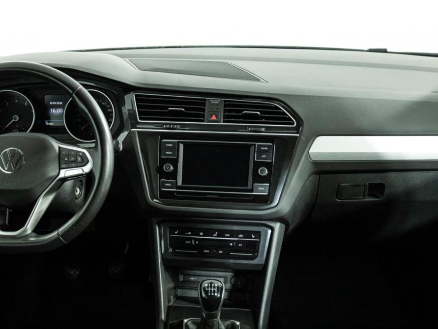 Volkswagen Tiguan II Рестайлинг Санкт-Петербург  - изображение 14