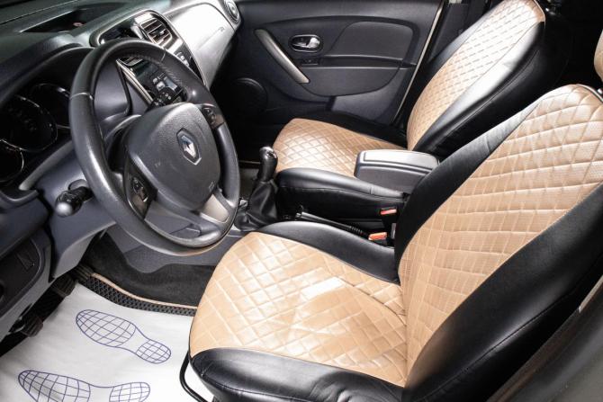 Renault Sandero II с пробегом 2015 года, цена 799 000 рублей, 182000 км, хэтчбек, Автокод Объявления