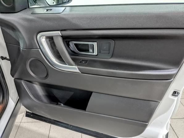 Land Rover Discovery Sport I с пробегом 2017 года, цена 2 350 000 рублей, 108345 км, внедорожник, Автокод Объявления
