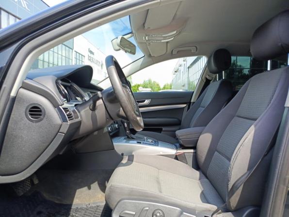 Audi A6 III (C6) Рестайлинг с пробегом 2009 года, цена 820 000 рублей, 323290 км, седан, Автокод Объявления