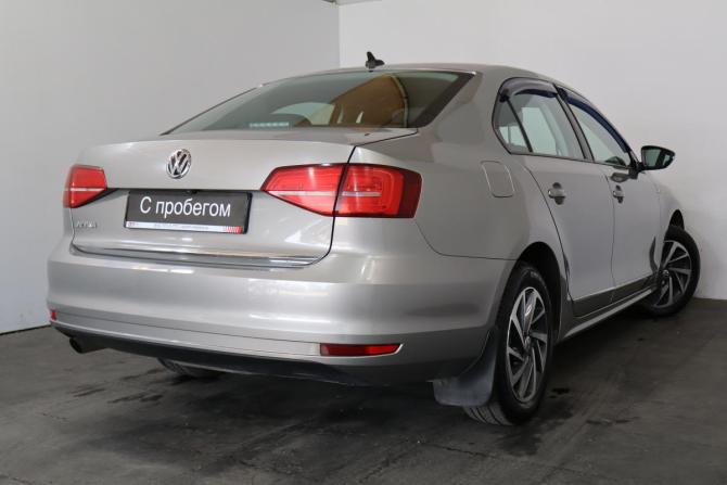 Volkswagen Jetta VI Рестайлинг с пробегом 2018 года, цена 1 399 000 рублей, 124000 км, седан, Автокод Объявления