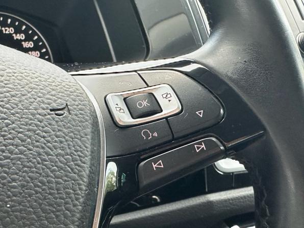 Volkswagen Multivan T6 с пробегом 2019 года, цена 4 199 000 рублей, 239000 км, минивэн, Автокод Объявления