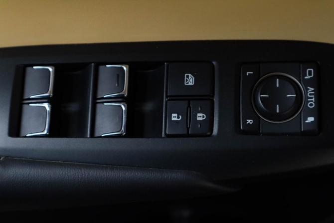 Lexus NX I Рестайлинг с пробегом 2019 года, цена 4 049 000 рублей, 94100 км, внедорожник, Автокод Объявления