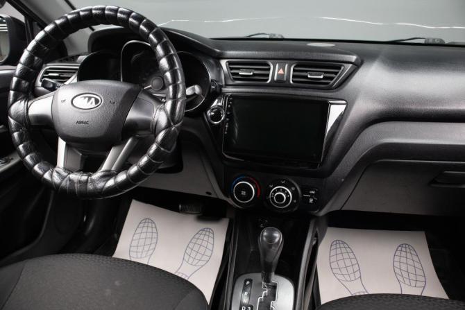 Kia Rio III с пробегом 2012 года, цена 819 000 рублей, 132102 км, седан, Автокод Объявления