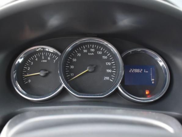 Renault Logan II с пробегом 2014 года, цена 490 000 рублей, 228821 км, седан, Автокод Объявления