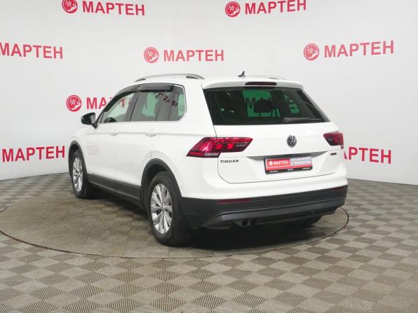 Volkswagen Tiguan II с пробегом 2018 года, цена 1 999 000 рублей, 225105 км, внедорожник, Автокод Объявления