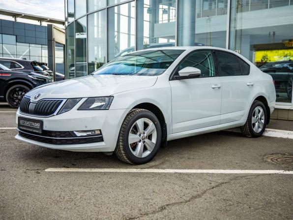 Skoda Octavia III (A7) Рестайлинг с пробегом 2019 года, цена 1 848 000 рублей, 92583 км, лифтбек, Автокод Объявления