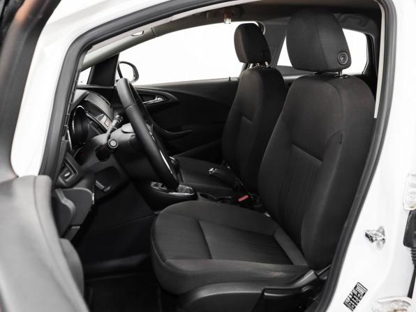 Opel Astra J с пробегом 2012 года, цена 699 000 рублей, 133599 км, хэтчбек, Автокод Объявления