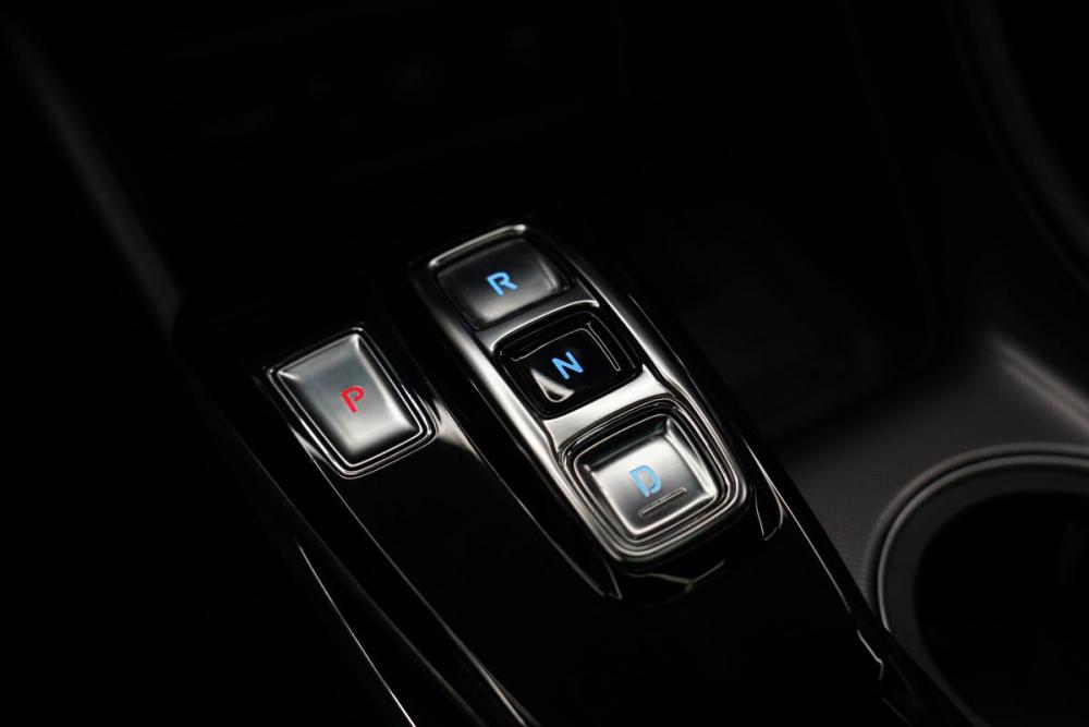 Hyundai Sonata VIII (DN8) Крым  - изображение 11