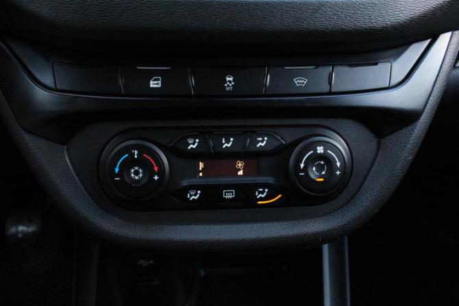Lada (ВАЗ) Vesta I с пробегом 2019 года, цена 970 000 рублей, 100801 км, седан, Автокод Объявления