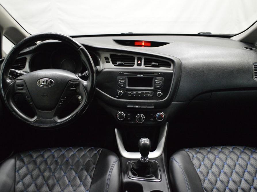 Kia Ceed II Санкт-Петербург  - изображение 13