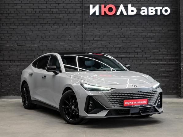 Changan UNI-V I с пробегом 2023 года, цена 2 470 000 рублей, 42754 км, лифтбек, Автокод Объявления