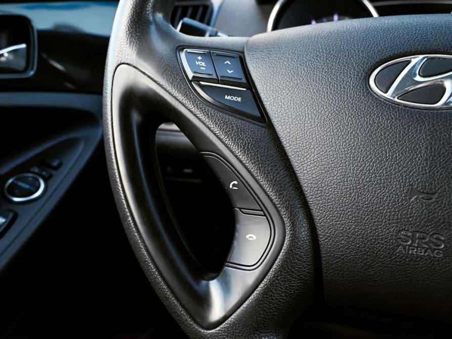 Hyundai Sonata VI (YF) Екатеринбург  - изображение 13