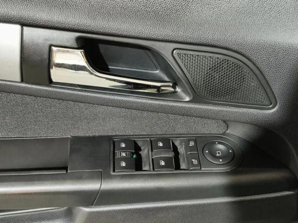 Opel Zafira B Рестайлинг с пробегом 2012 года, цена 720 000 рублей, 321060 км, минивэн, Автокод Объявления