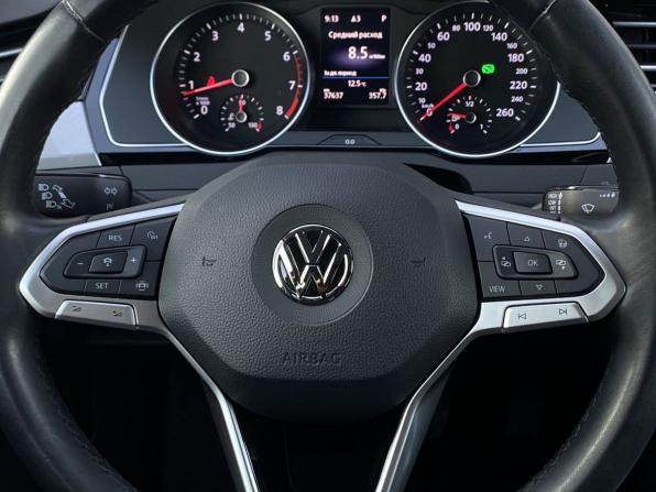 Volkswagen Passat B8 Рестайлинг с пробегом 2020 года, цена 2 600 000 рублей, 37000 км, седан, Автокод Объявления