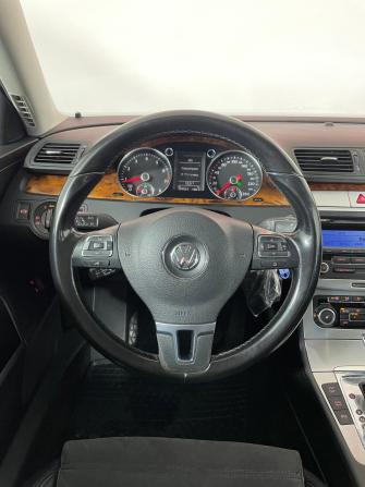 Volkswagen Passat B6 с пробегом 2010 года, цена 899 000 рублей, 197440 км, седан, Автокод Объявления