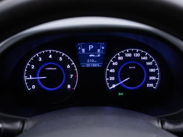 Hyundai Solaris I с пробегом 2012 года, цена 605 000 рублей, 201882 км, хэтчбек, Автокод Объявления