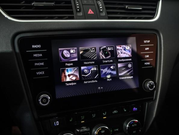Skoda Octavia III (A7) Рестайлинг с пробегом 2019 года, цена 1 599 000 рублей, 73755 км, лифтбек, Автокод Объявления