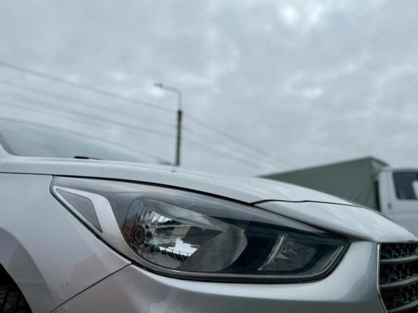 Hyundai Solaris II с пробегом 2019 года, цена 1 315 000 рублей, 147000 км, седан, Автокод Объявления