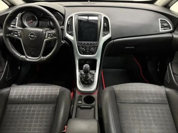 Opel Astra J Рестайлинг с пробегом 2012 года, цена 659 000 рублей, 191000 км, хэтчбек, Автокод Объявления