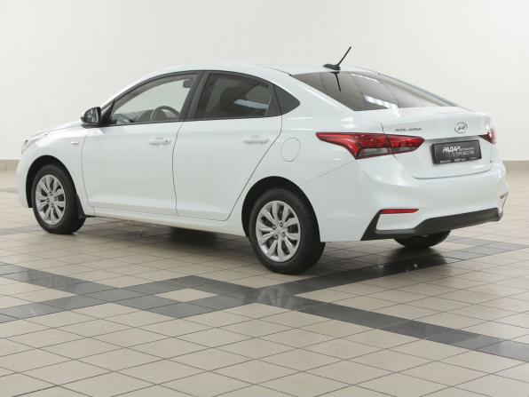 Hyundai Solaris II с пробегом 2019 года, цена 1 400 000 рублей, 36750 км, седан, Автокод Объявления