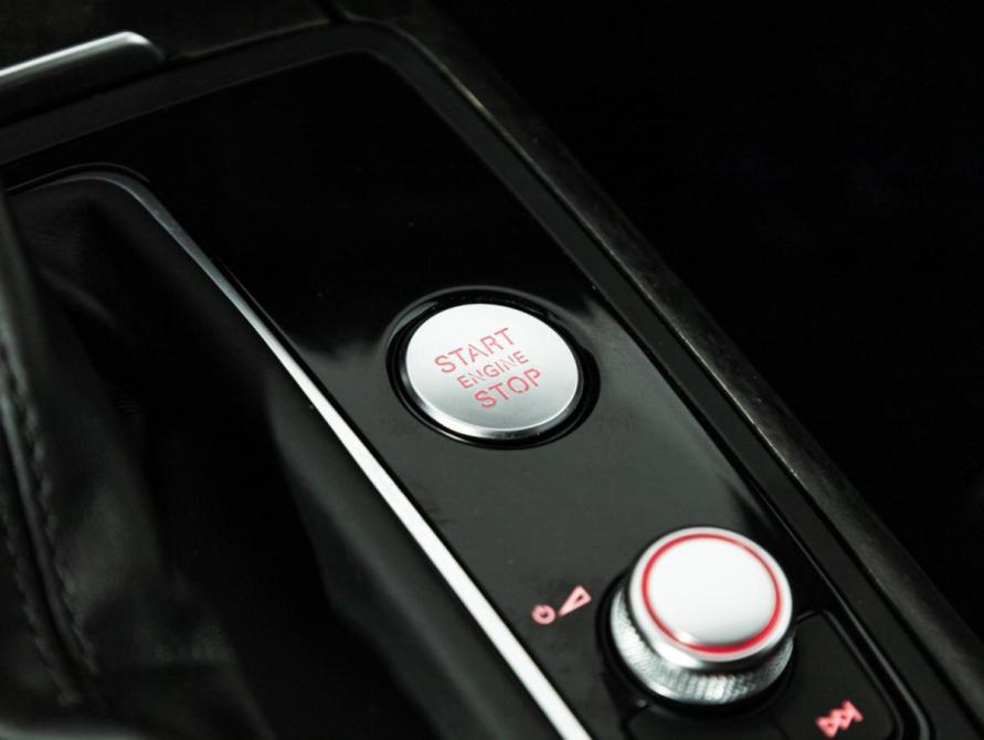 Audi A6 IV (C7) Рестайлинг Санкт-Петербург  - изображение 18