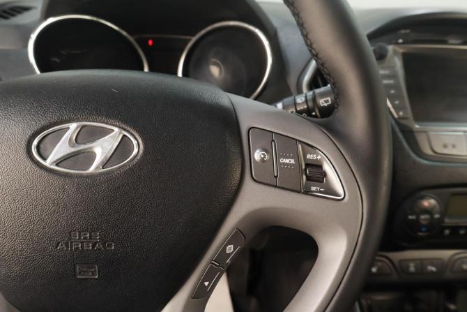 Hyundai ix35 I Рестайлинг с пробегом 2013 года, цена 1 319 000 рублей, 161000 км, внедорожник, Автокод Объявления