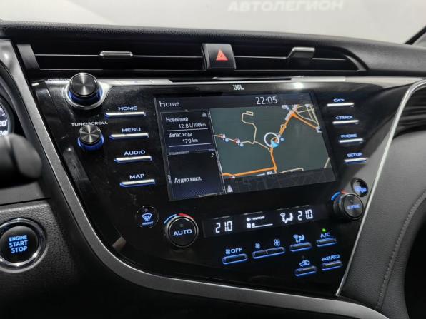 Toyota Camry VII (XV50) Рестайлинг с пробегом 2015 года, цена 1 650 000 рублей, 251915 км, седан, Автокод Объявления
