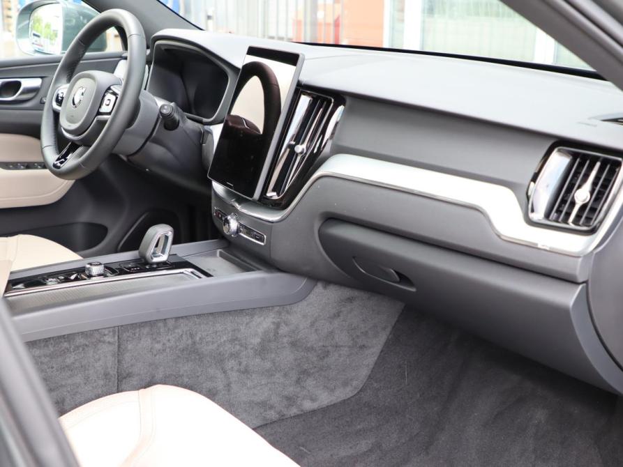 Volvo XC60 II Рестайлинг 2 Санкт-Петербург  - изображение 11