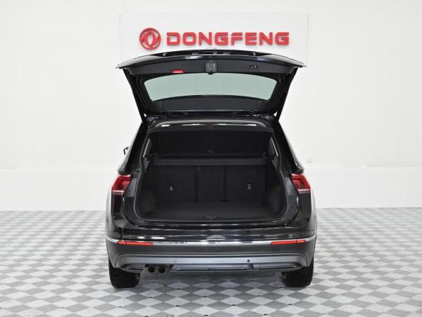 Volkswagen Tiguan II с пробегом 2018 года, цена 1 639 000 рублей, 84971 км, внедорожник, Автокод Объявления