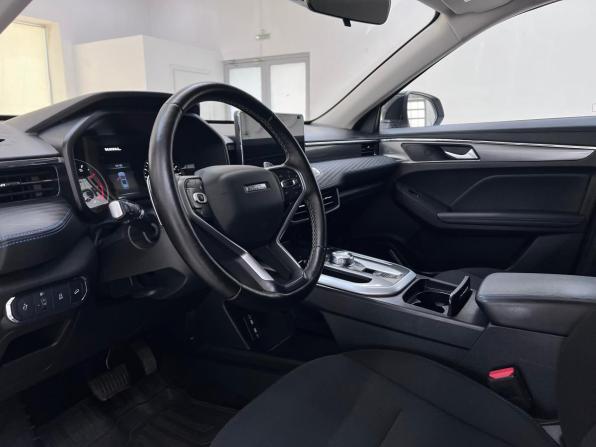 Haval Jolion I Рестайлинг с пробегом 2024 года, цена 2 130 000 рублей, 38609 км, внедорожник, Автокод Объявления