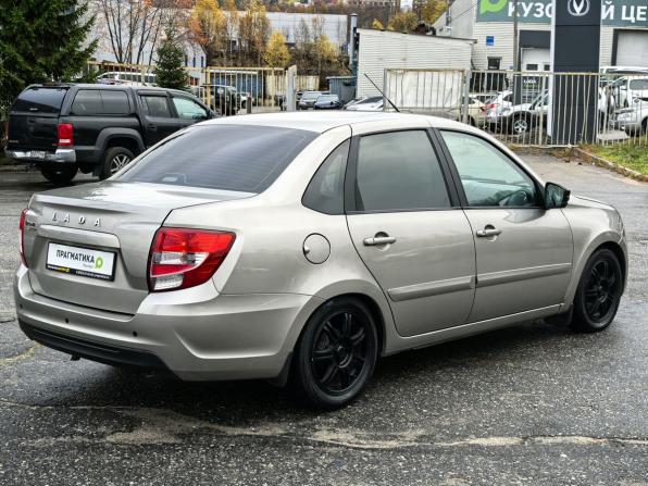 Lada (ВАЗ) Granta I Рестайлинг с пробегом 2020 года, цена 645 000 рублей, 102000 км, седан, Автокод Объявления