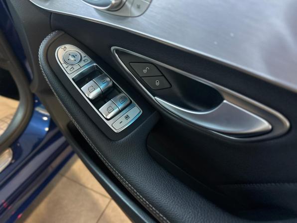 Mercedes-Benz C-Класс IV (W205) с пробегом 2018 года, цена 1 970 000 рублей, 124873 км, универсал, Автокод Объявления