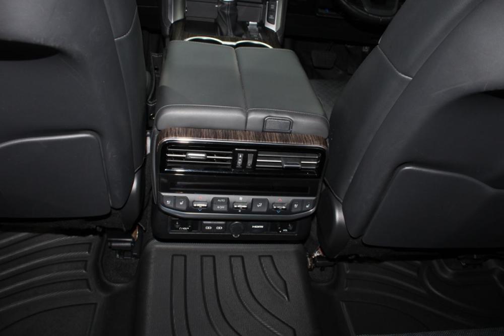 Toyota Land Cruiser 300 Series Владивосток  - изображение 15