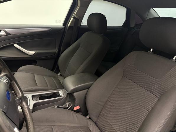 Ford Mondeo IV Рестайлинг с пробегом 2011 года, цена 759 900 рублей, 283000 км, седан, Автокод Объявления