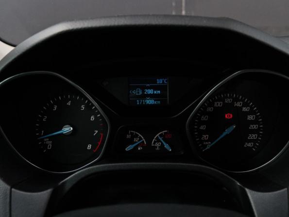 Ford Focus III с пробегом 2015 года, цена 878 000 рублей, 171863 км, хэтчбек, Автокод Объявления