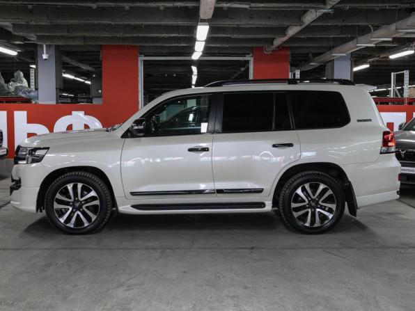 Toyota Land Cruiser 200 Series Рестайлинг 2 с пробегом 2018 года, цена 5 498 000 рублей, 181226 км, внедорожник, Автокод Объявления