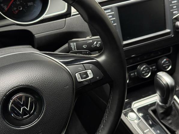 Volkswagen Passat B8 с пробегом 2017 года, цена 1 899 000 рублей, 119000 км, седан, Автокод Объявления
