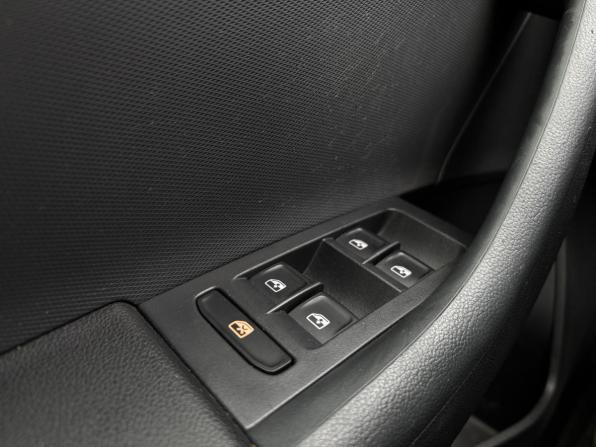 Volkswagen Polo VI с пробегом 2021 года, цена 1 990 000 рублей, 98429 км, лифтбек, Автокод Объявления