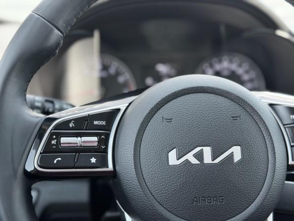 Kia Cerato IV Рестайлинг с пробегом 2022 года, цена 2 100 000 рублей, 127000 км, седан, Автокод Объявления