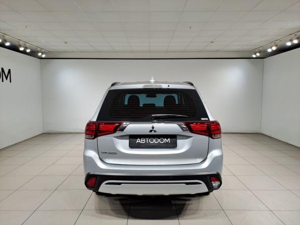 Mitsubishi Outlander III Рестайлинг 3 с пробегом 2022 года, цена 2 190 000 рублей, 154770 км, внедорожник, Автокод Объявления